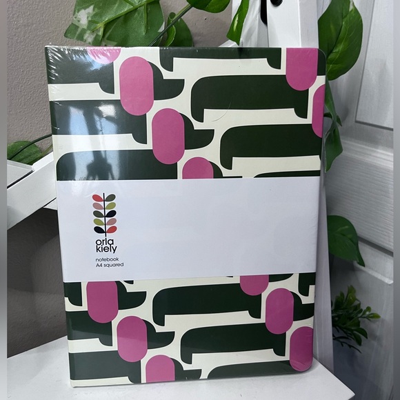 Orla Kiely
Hardcover A4
Notebook
Elastic
Closure,
Sausage Dog
Squared - Picture 1 of 1